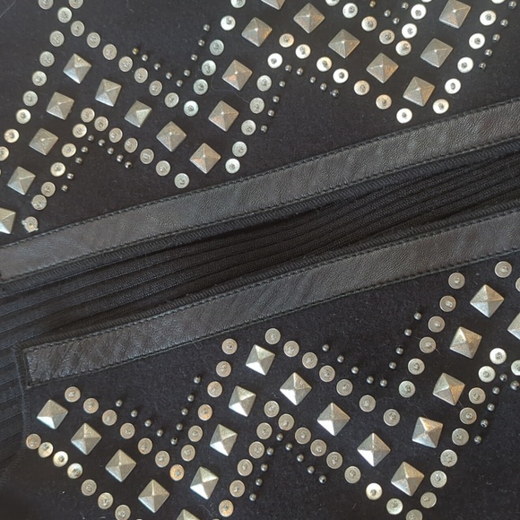 Cardigan - Picture 3 of 7